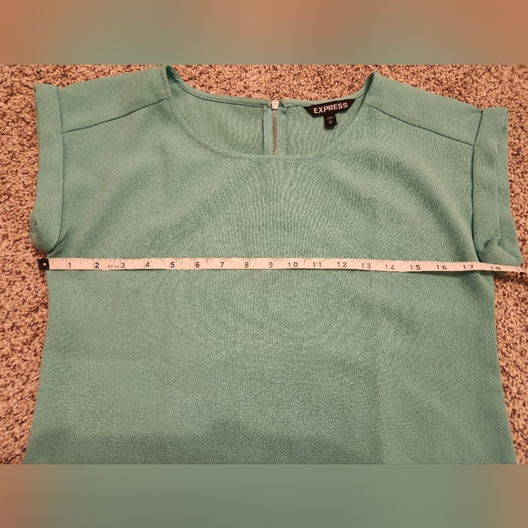 Express Blouse - Picture 3 of 4